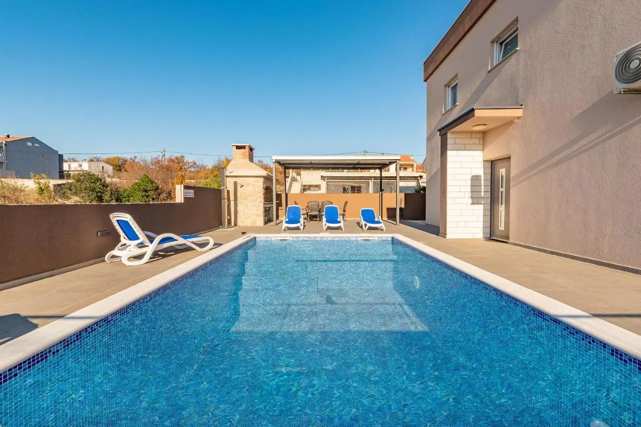 Villa Azeret Zadarvillas Maslenica Croatia